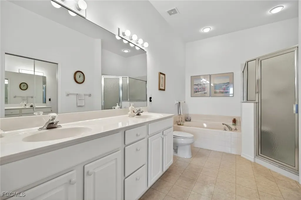 12854 Devonshire Lakes Circle Fort Myers FL 33913