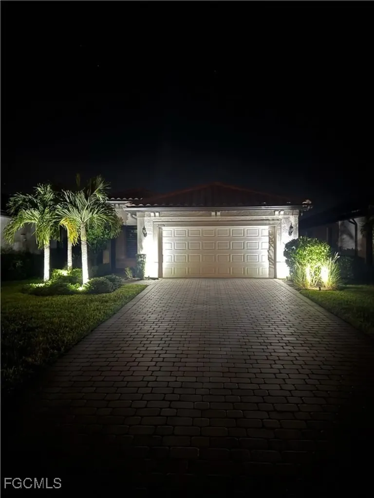 20036 Kingmont Drive Estero FL 33928