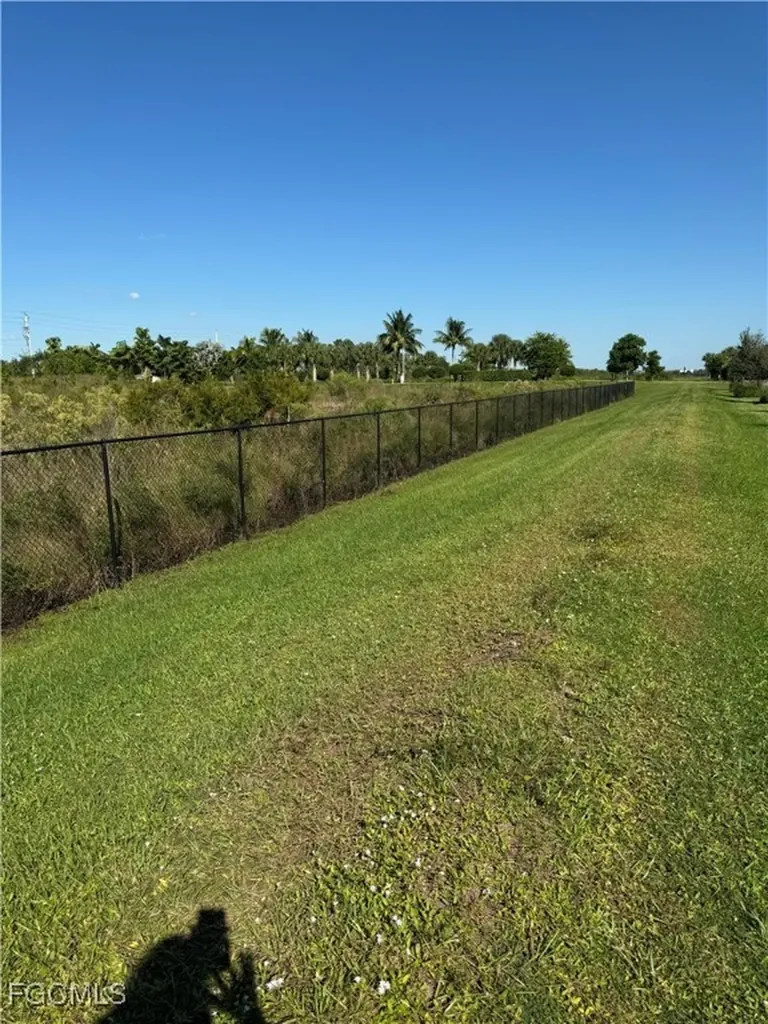 20036 Kingmont Drive Estero FL 33928