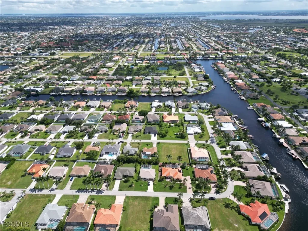 5304 SW 19th Place Cape Coral FL 33914