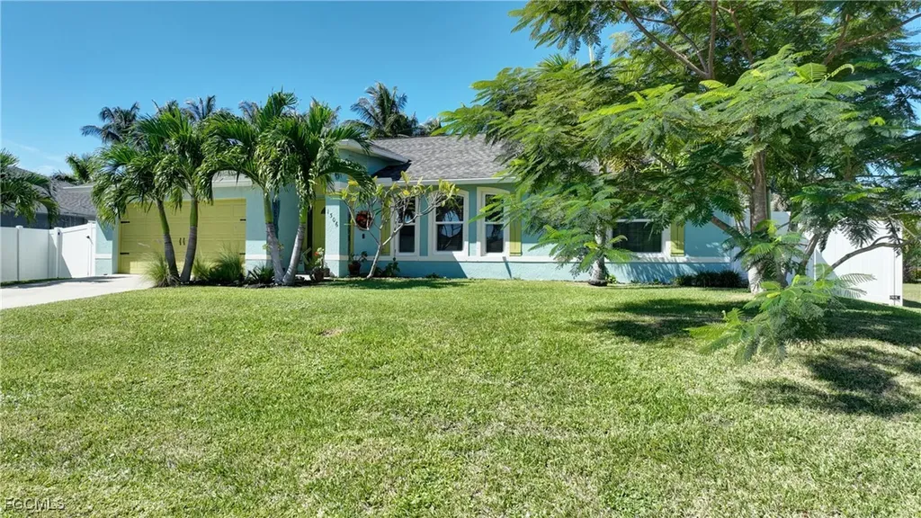 1306 SW 4th Place Cape Coral FL 33991