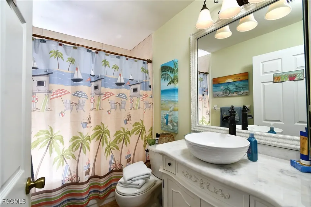 1306 SW 4th Place Cape Coral FL 33991