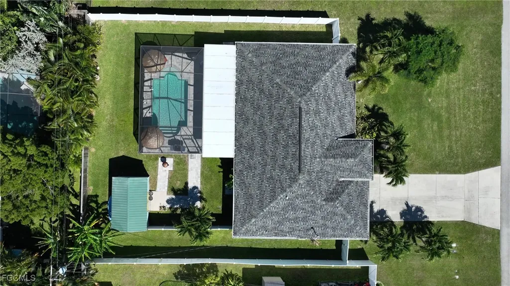 1306 SW 4th Place Cape Coral FL 33991