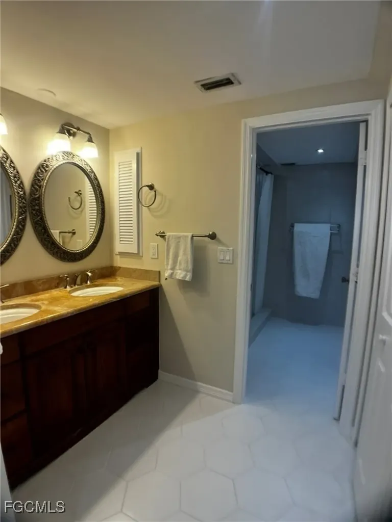 1263 Caloosa Drive Fort Myers FL 33901