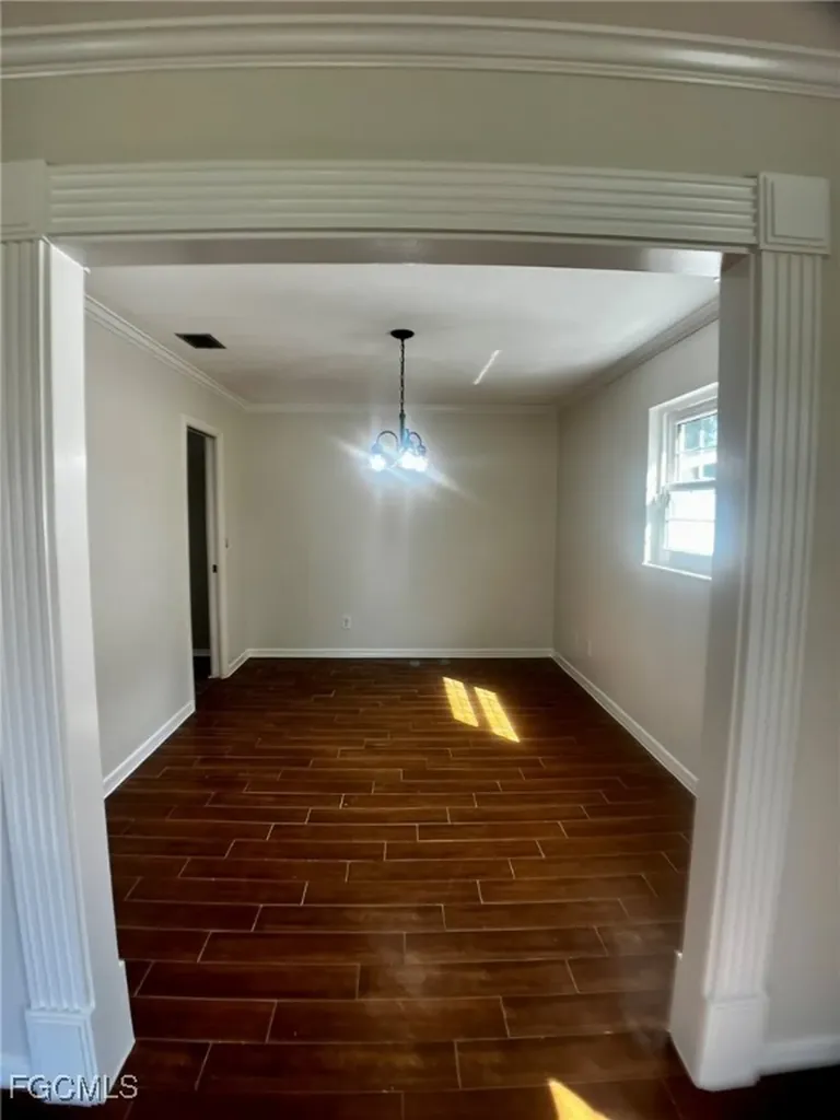 1263 Caloosa Drive Fort Myers FL 33901