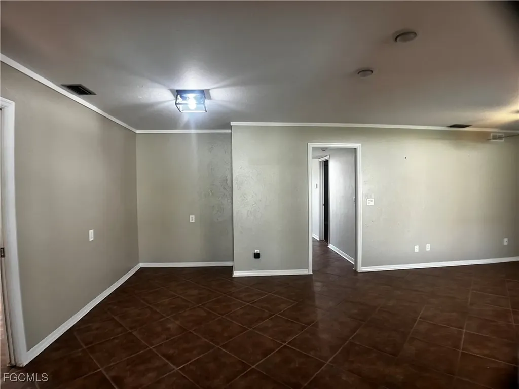 1263 Caloosa Drive Fort Myers FL 33901
