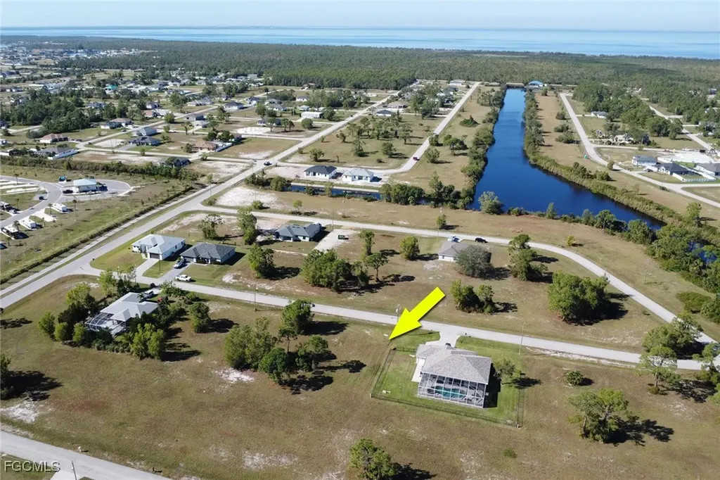 4345 NW 35th Avenue Cape Coral FL 33993