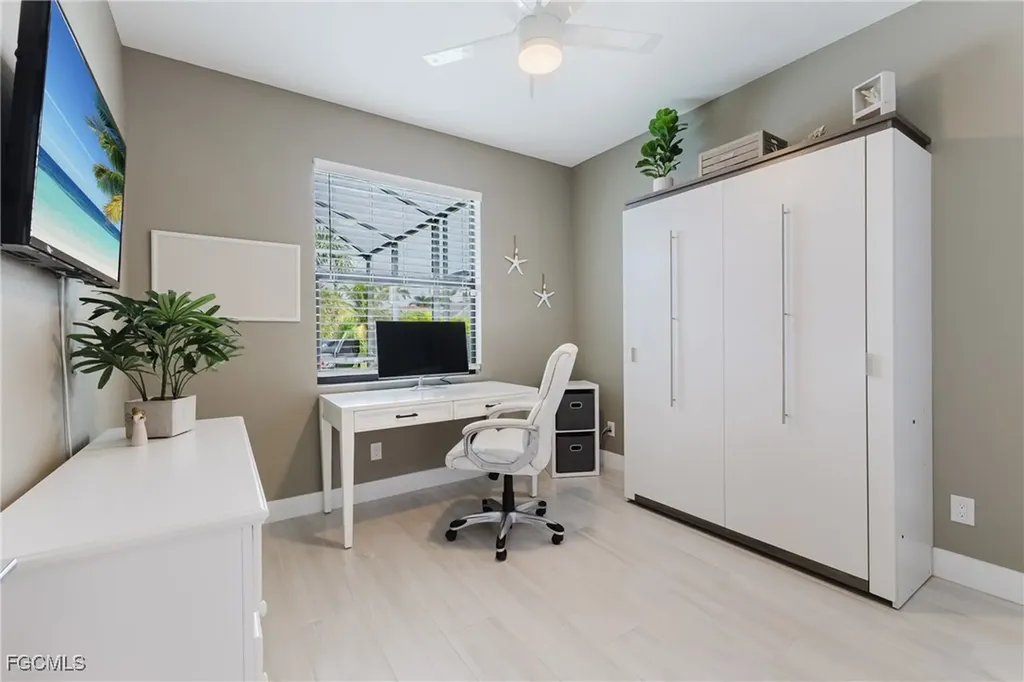 1705 SW 31st Lane Cape Coral FL 33914