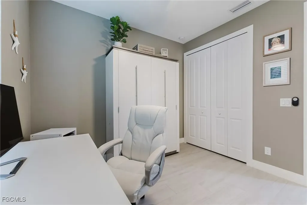 1705 SW 31st Lane Cape Coral FL 33914