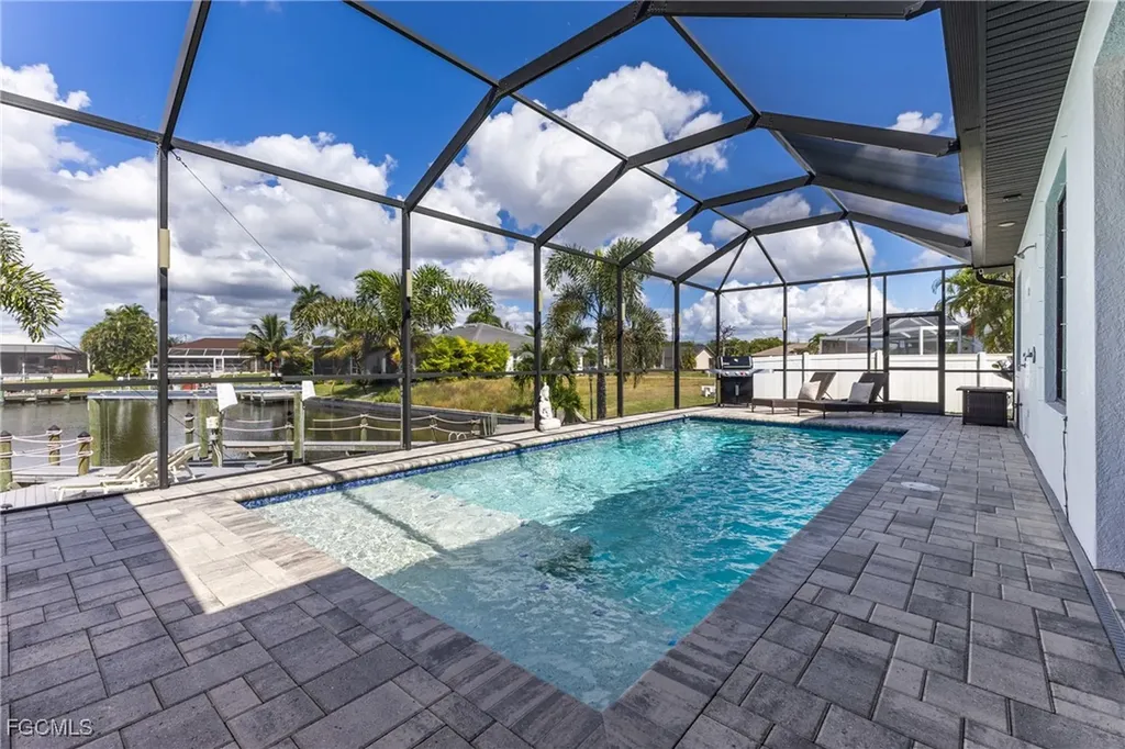 1705 SW 31st Lane Cape Coral FL 33914