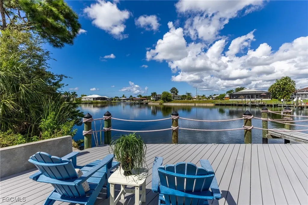 1705 SW 31st Lane Cape Coral FL 33914