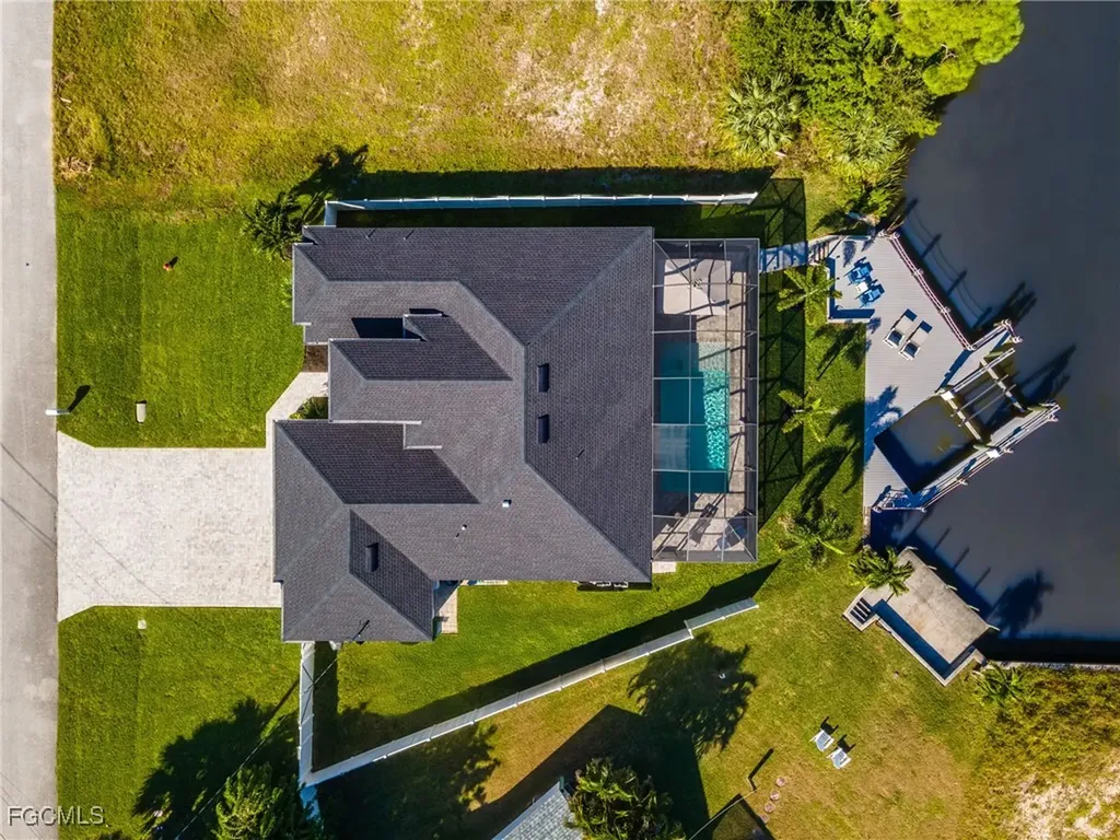 1705 SW 31st Lane Cape Coral FL 33914