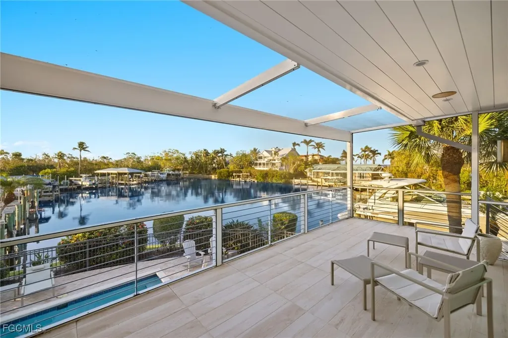 1290 Bay Drive Sanibel FL 33957