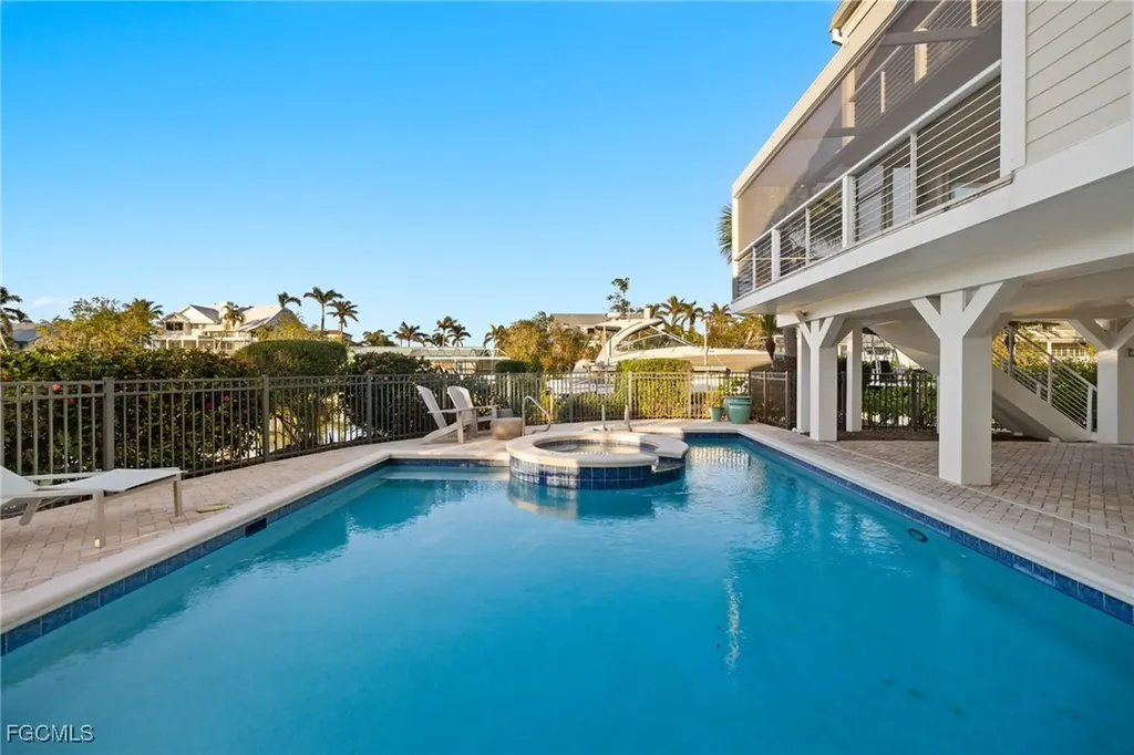 1290 Bay Drive Sanibel FL 33957