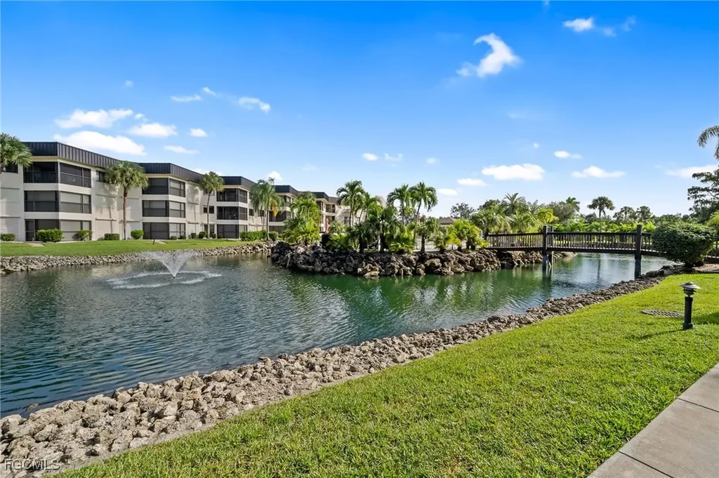 6979 Winkler Road Fort Myers FL 33919
