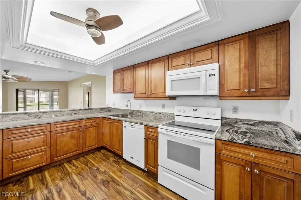 6979 Winkler Road Fort Myers FL 33919