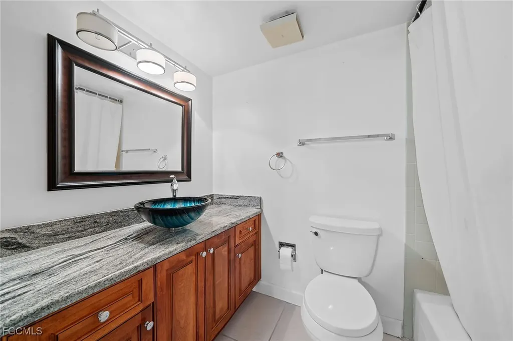 6979 Winkler Road Fort Myers FL 33919