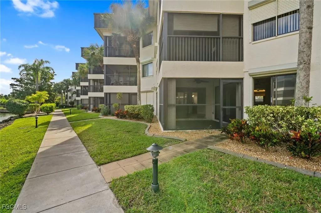 6979 Winkler Road Fort Myers FL 33919