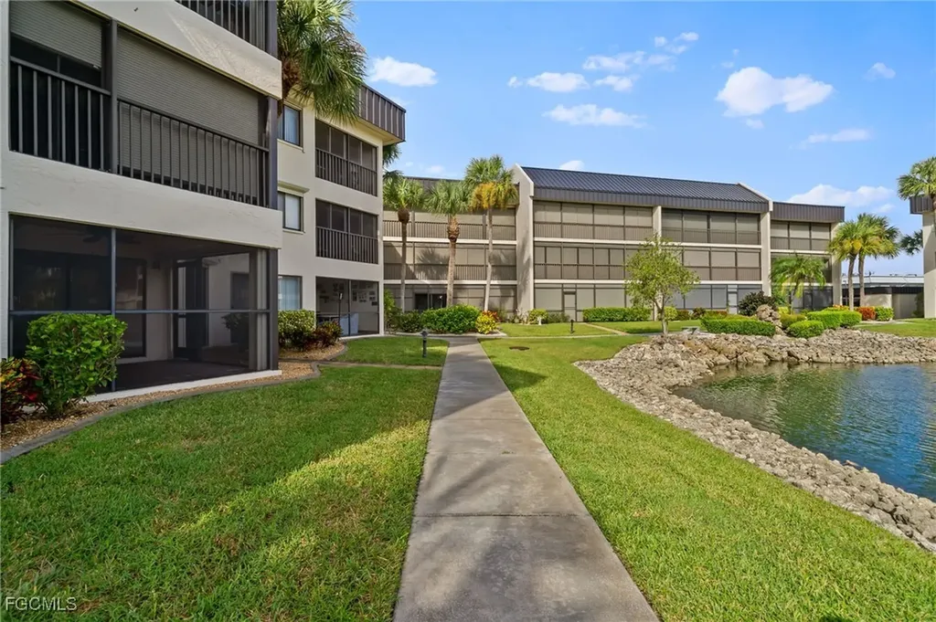 6979 Winkler Road Fort Myers FL 33919