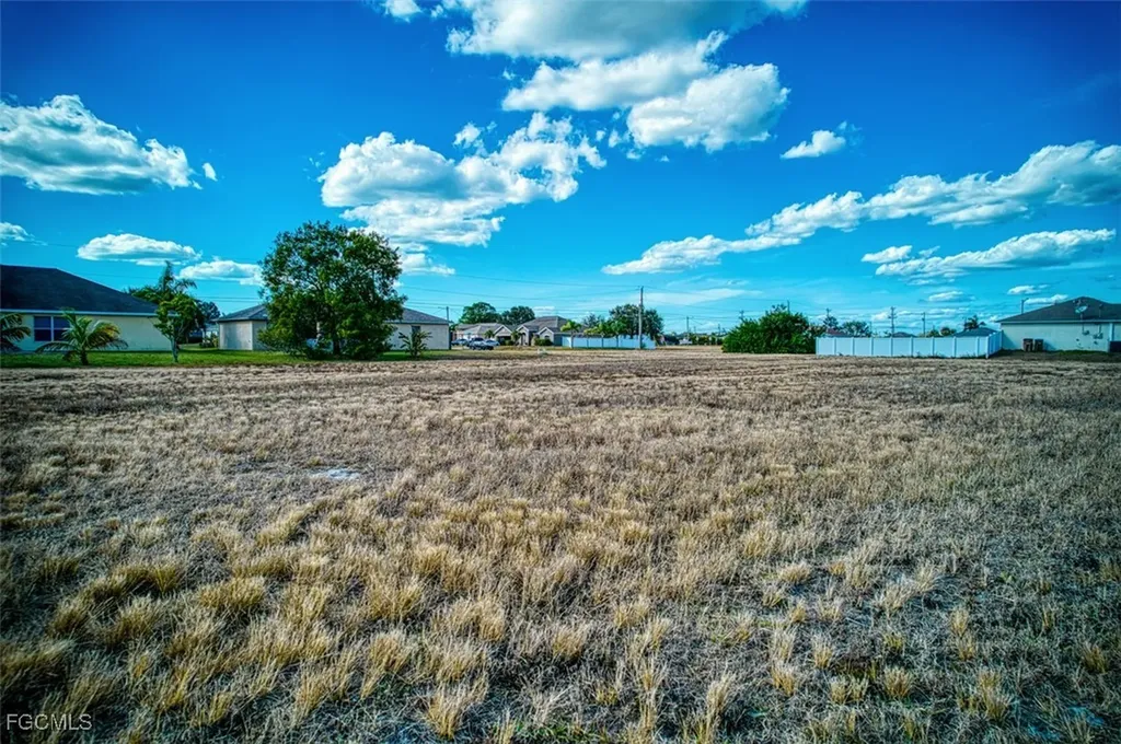 22 & 26 El Dorado Boulevard S Cape Coral FL 33991