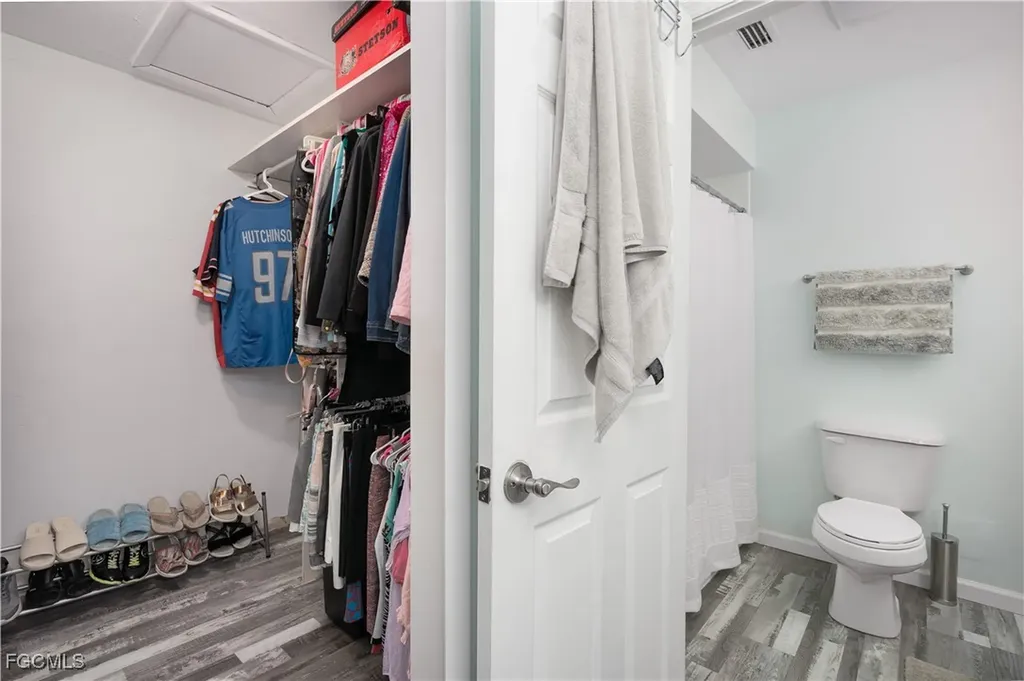 1739 SE 46th Lane Cape Coral FL 33904