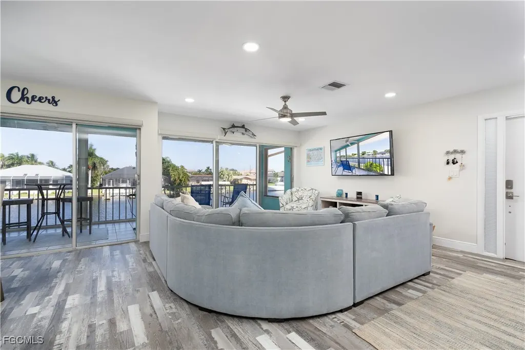 1739 SE 46th Lane Cape Coral FL 33904