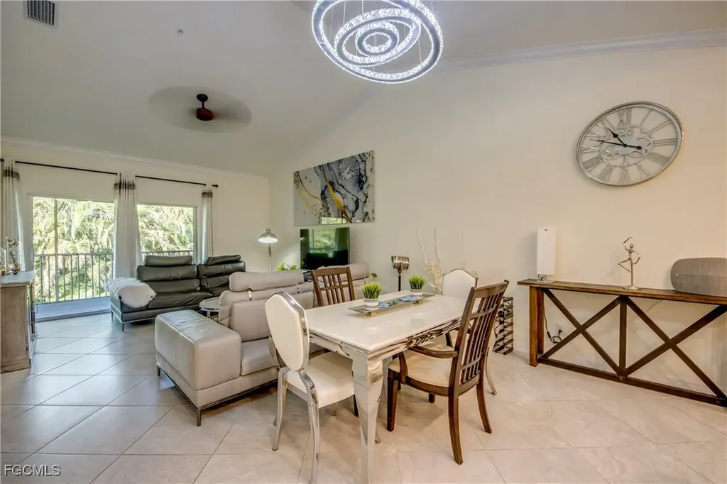 1051 Winding Pines Circle Cape Coral FL 33909