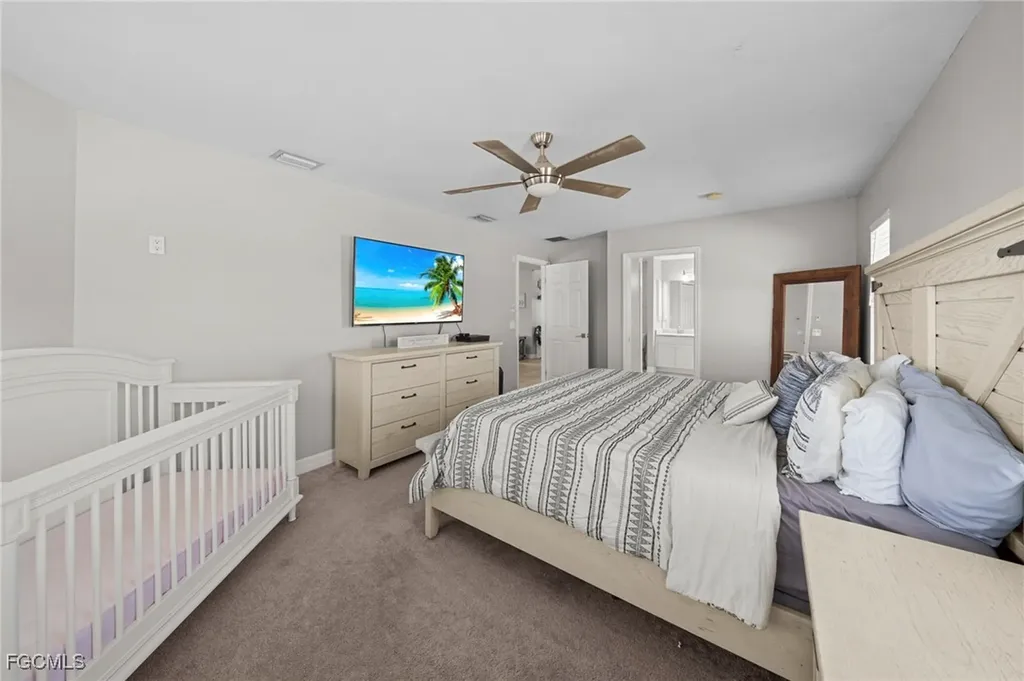 203 NW 4th Avenue Cape Coral FL 33993