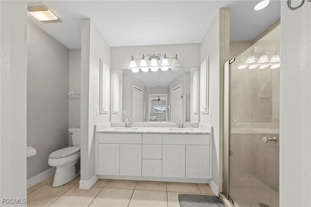 203 NW 4th Avenue Cape Coral FL 33993