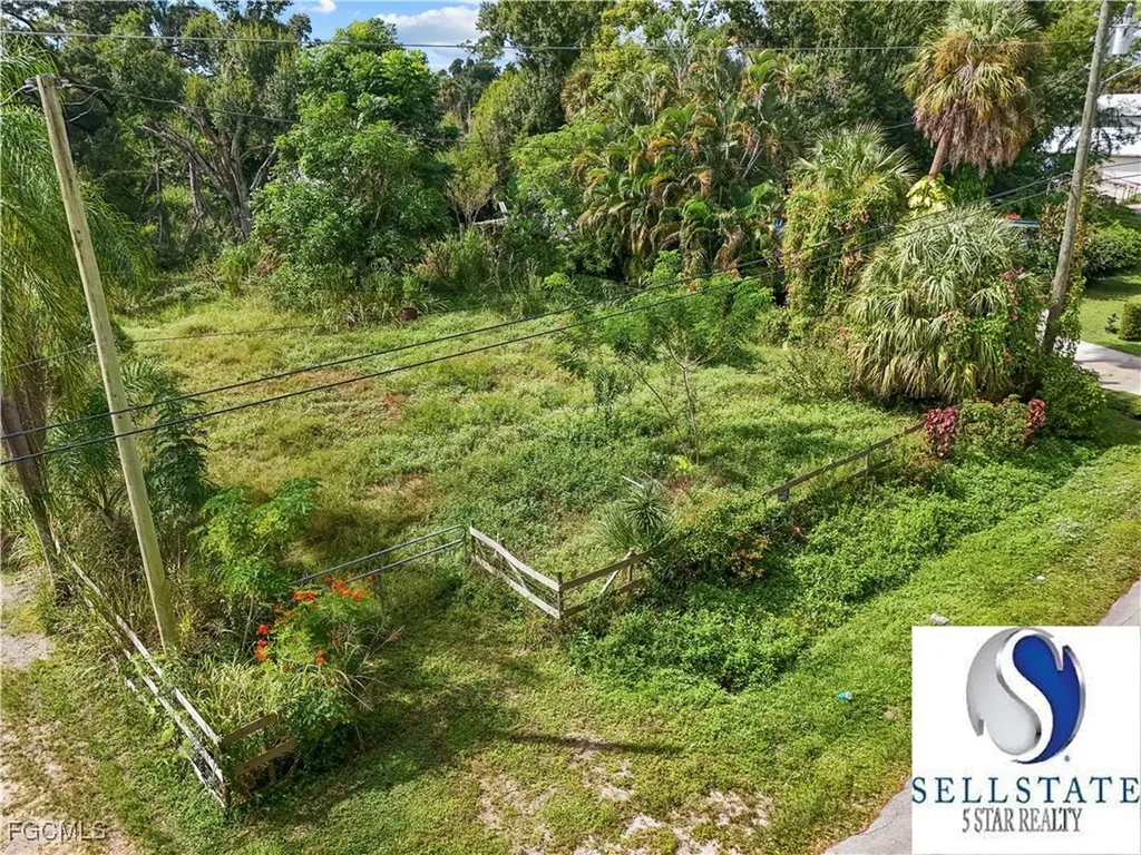 1807 Powell Drive North Fort Myers FL 33917