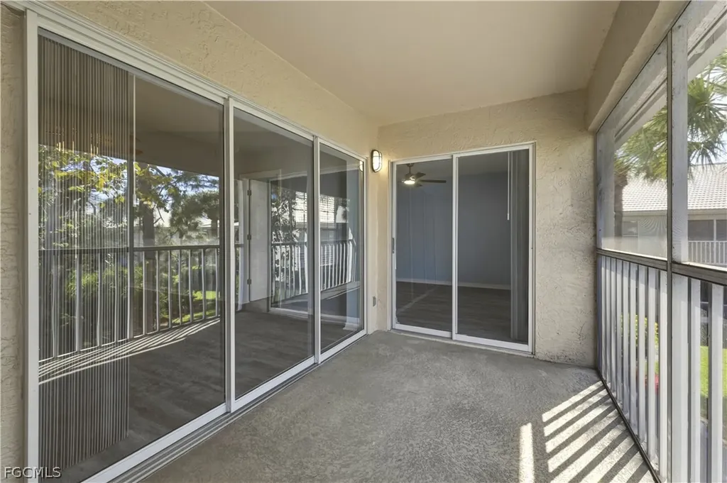 876 Gulf Pavilion Drive Naples FL 34108