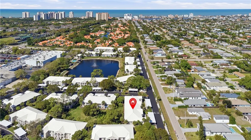 876 Gulf Pavilion Drive Naples FL 34108
