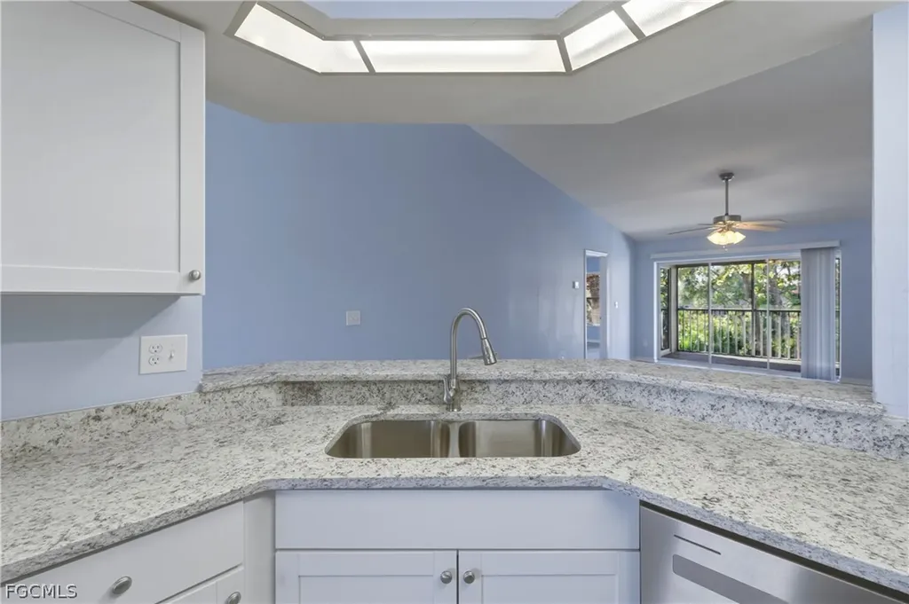 876 Gulf Pavilion Drive Naples FL 34108