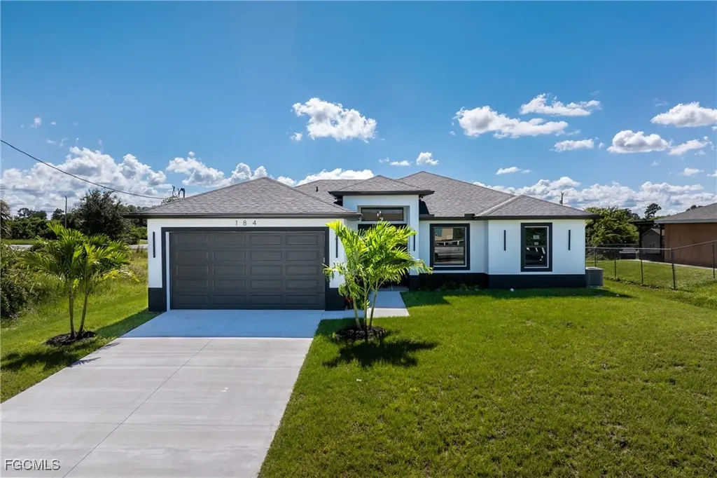 184 Pembroke Street Lehigh Acres FL 33974