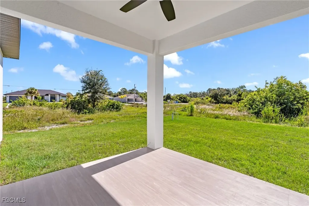 184 Pembroke Street Lehigh Acres FL 33974
