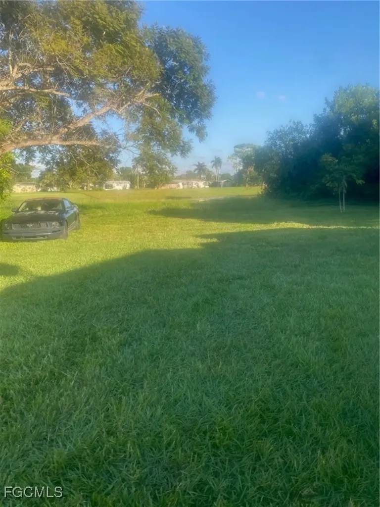 114 Oleander Road Lehigh Acres FL 33936