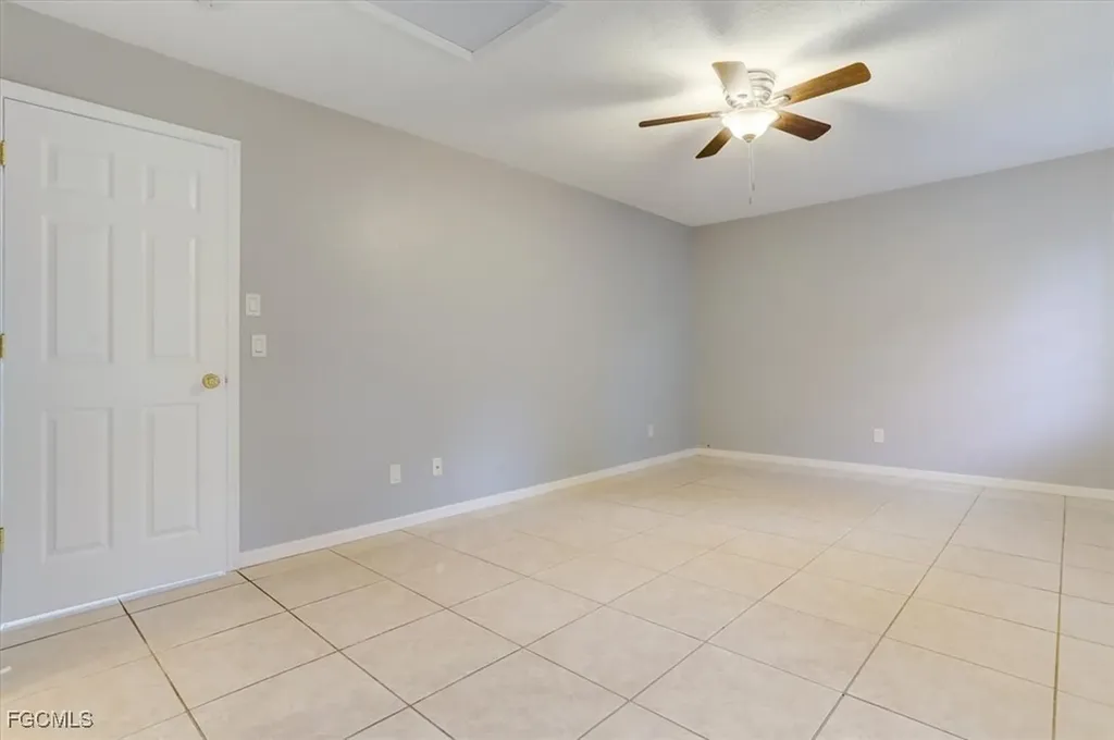 233 Chamber Street NW Port Charlotte FL 33948