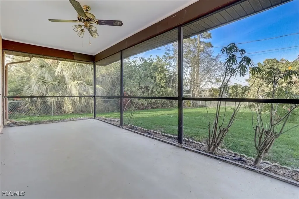 233 Chamber Street NW Port Charlotte FL 33948