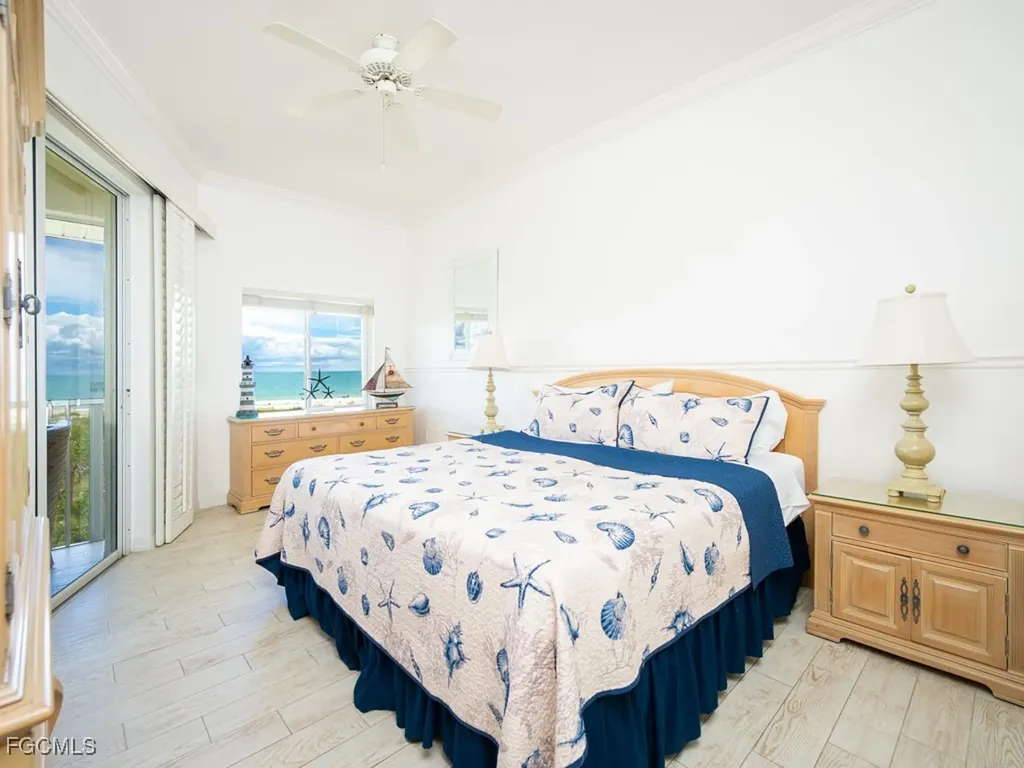 255 Periwinkle Way Sanibel FL 33957