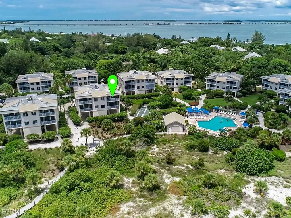 255 Periwinkle Way Sanibel FL 33957