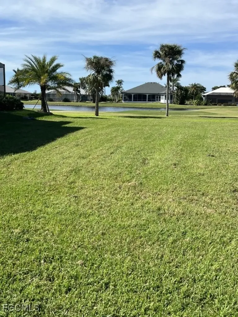 11909 Princess Grace Court Cape Coral FL 33991