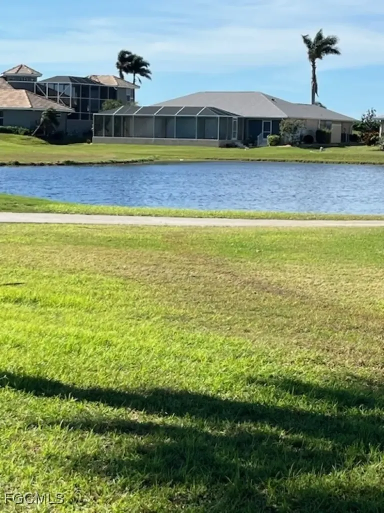 11909 Princess Grace Court Cape Coral FL 33991