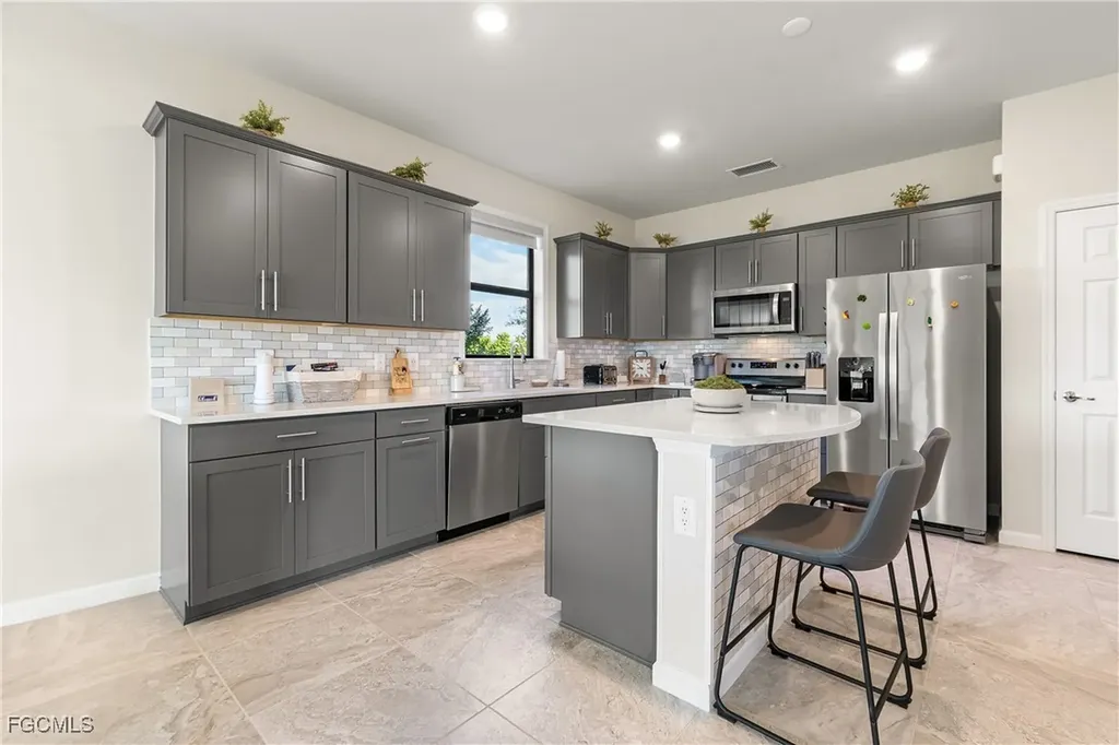 16221 Bacopa Drive Alva FL 33920