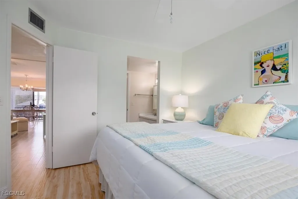 1250 Tennisplace Court Sanibel FL 33957