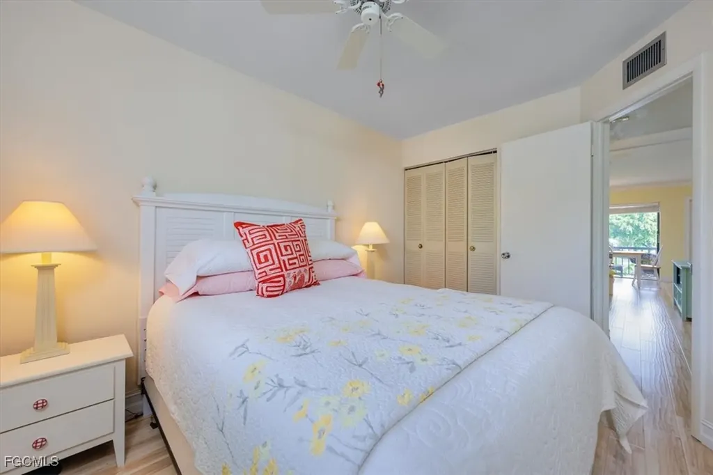 1250 Tennisplace Court Sanibel FL 33957