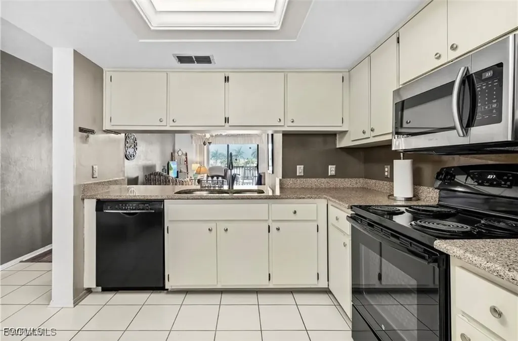 11170 Caravel Circle Fort Myers FL 33908