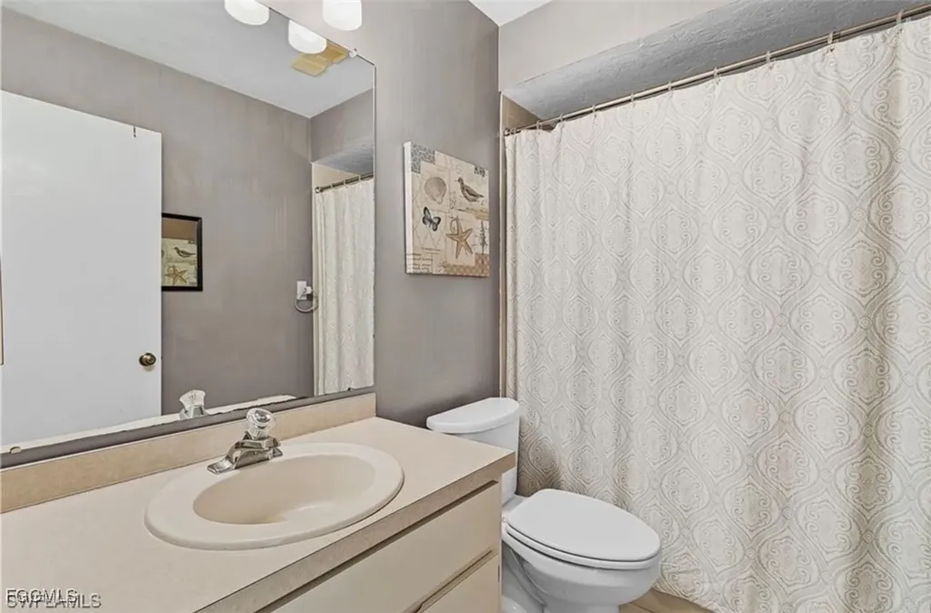 11170 Caravel Circle Fort Myers FL 33908