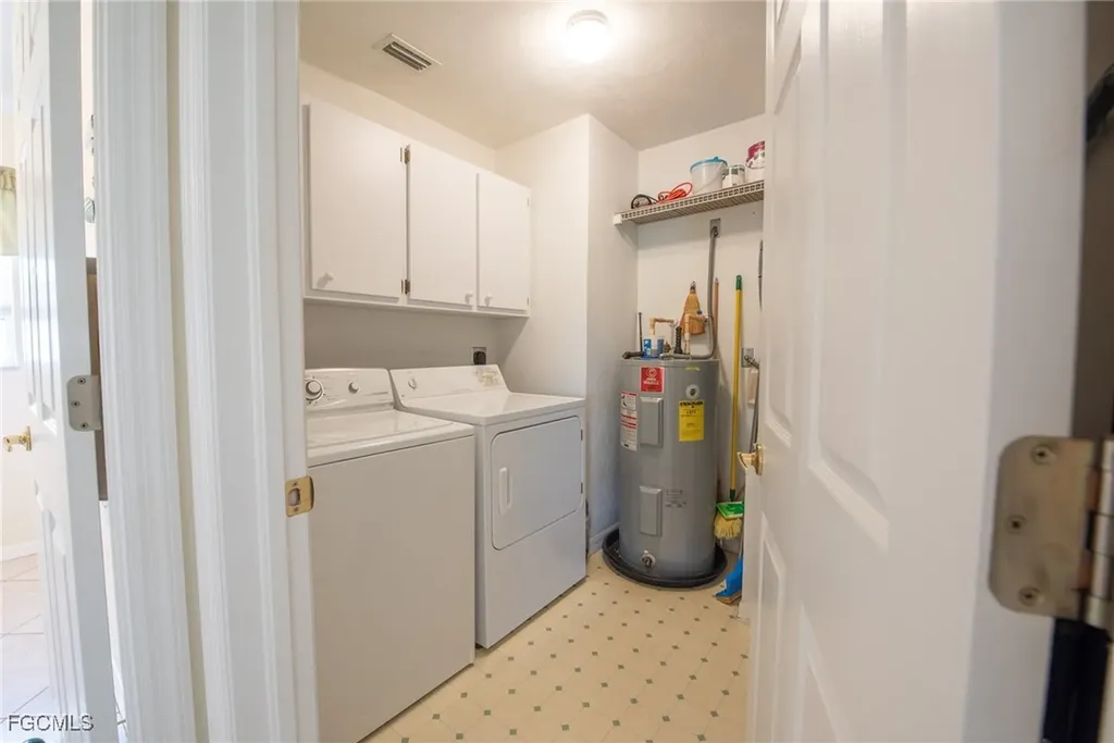 12144 SW Egret Circle Lake Suzy FL 34269