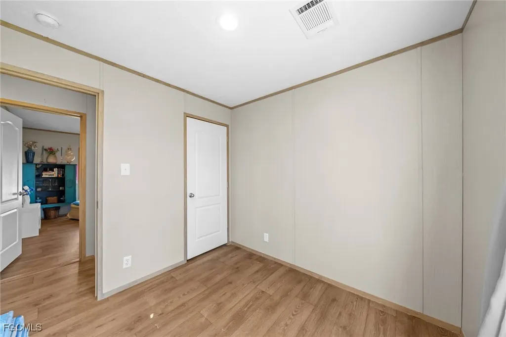 372 Santa Fe Trail North Fort Myers FL 33917