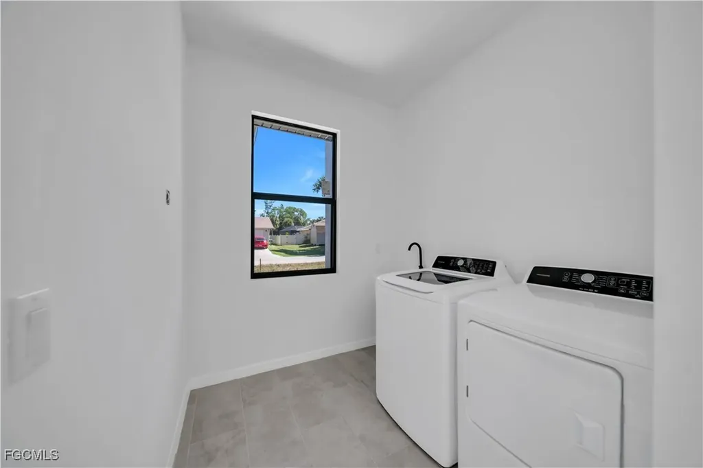906 Bayard Terrace Port Charlotte FL 33948